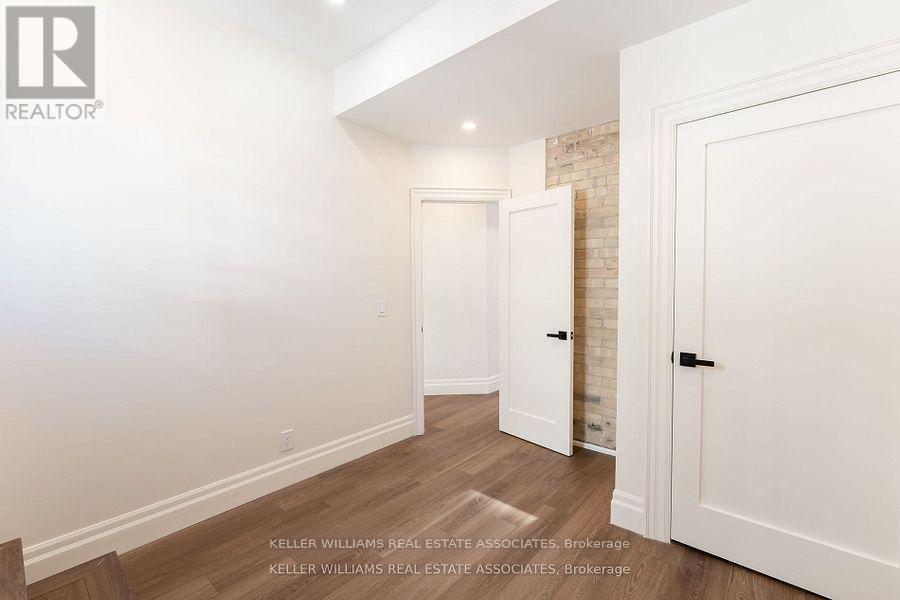54 Stewart Street, Toronto, Ontario  M5V 1H6 - Photo 24 - C12230982