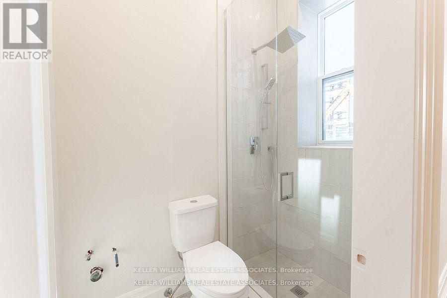 54 Stewart Street, Toronto, Ontario  M5V 1H6 - Photo 14 - C12230982