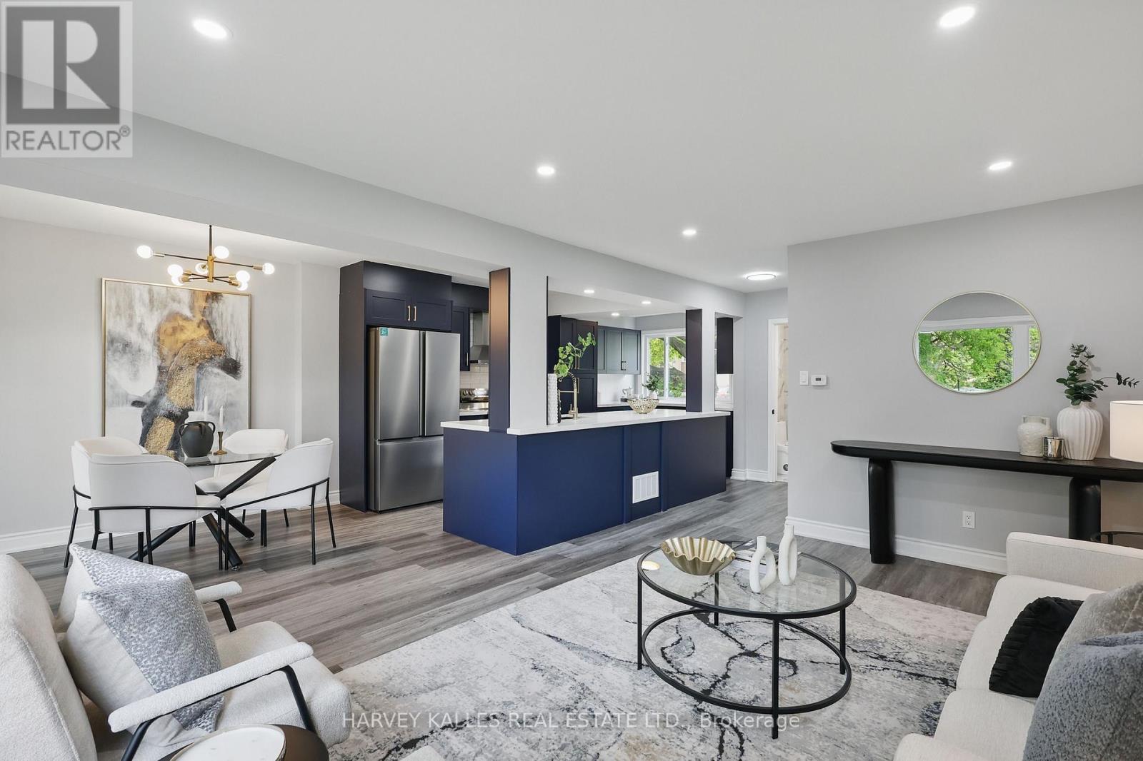 Property at 1 VANITY COURT image 4