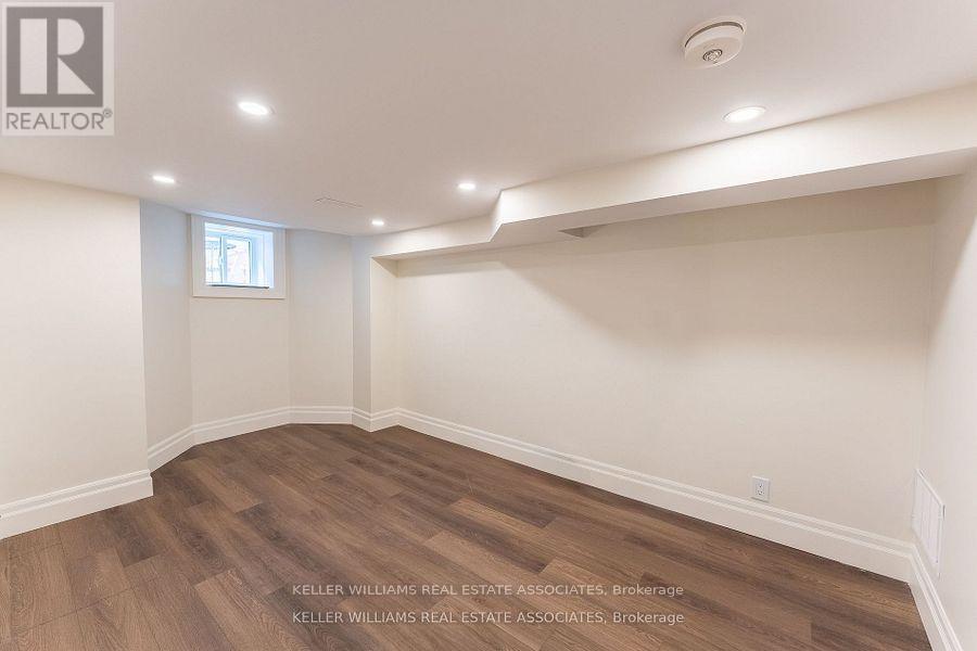 54 Stewart Street, Toronto, Ontario  M5V 1H6 - Photo 16 - C12230982