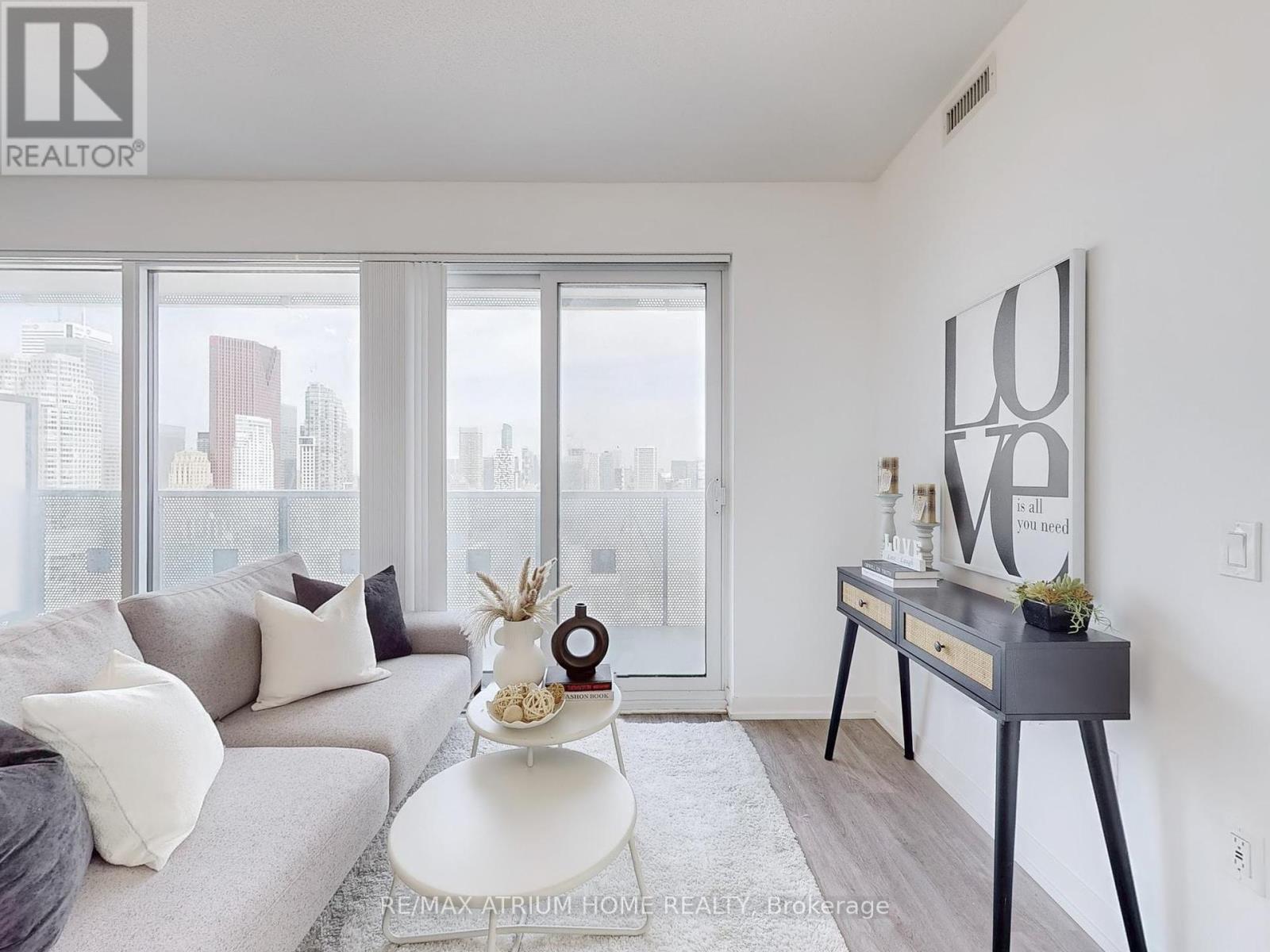 4605 - 55 Cooper Street, Toronto (Waterfront Communities), Ontario  M5E 0G1 - Photo 8 - C12231025