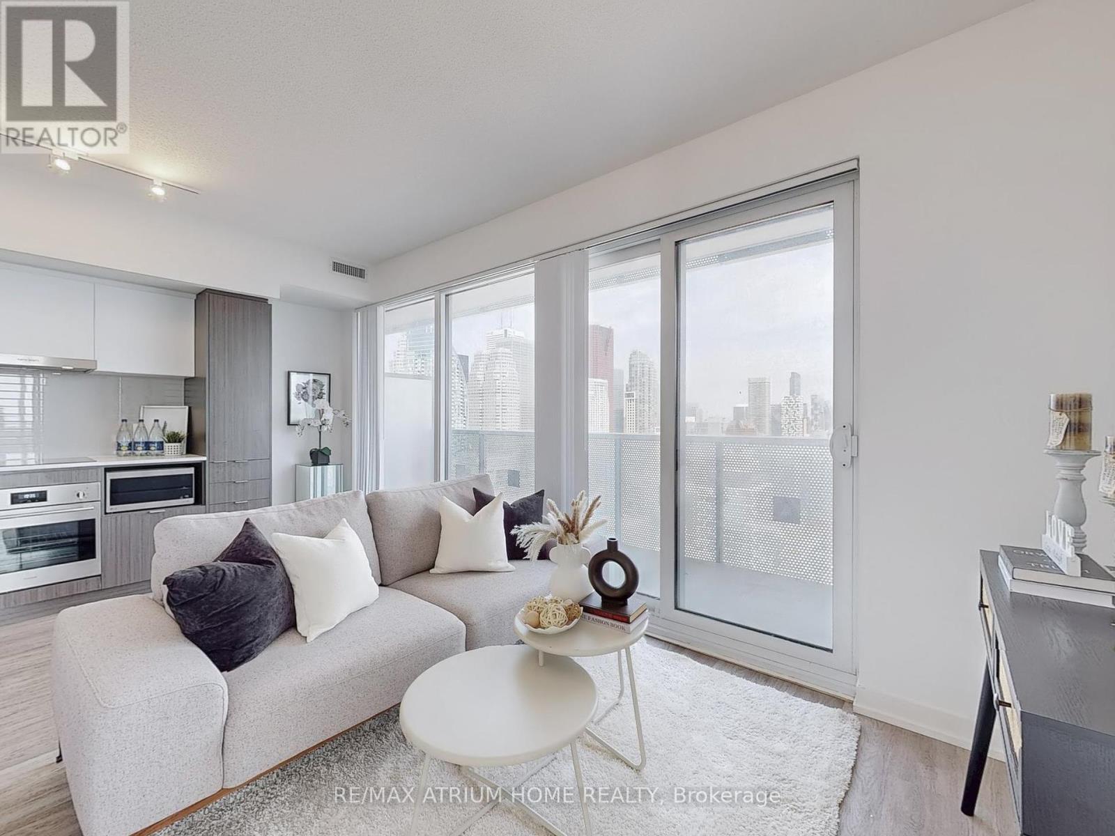 4605 - 55 Cooper Street, Toronto (Waterfront Communities), Ontario  M5E 0G1 - Photo 9 - C12231025