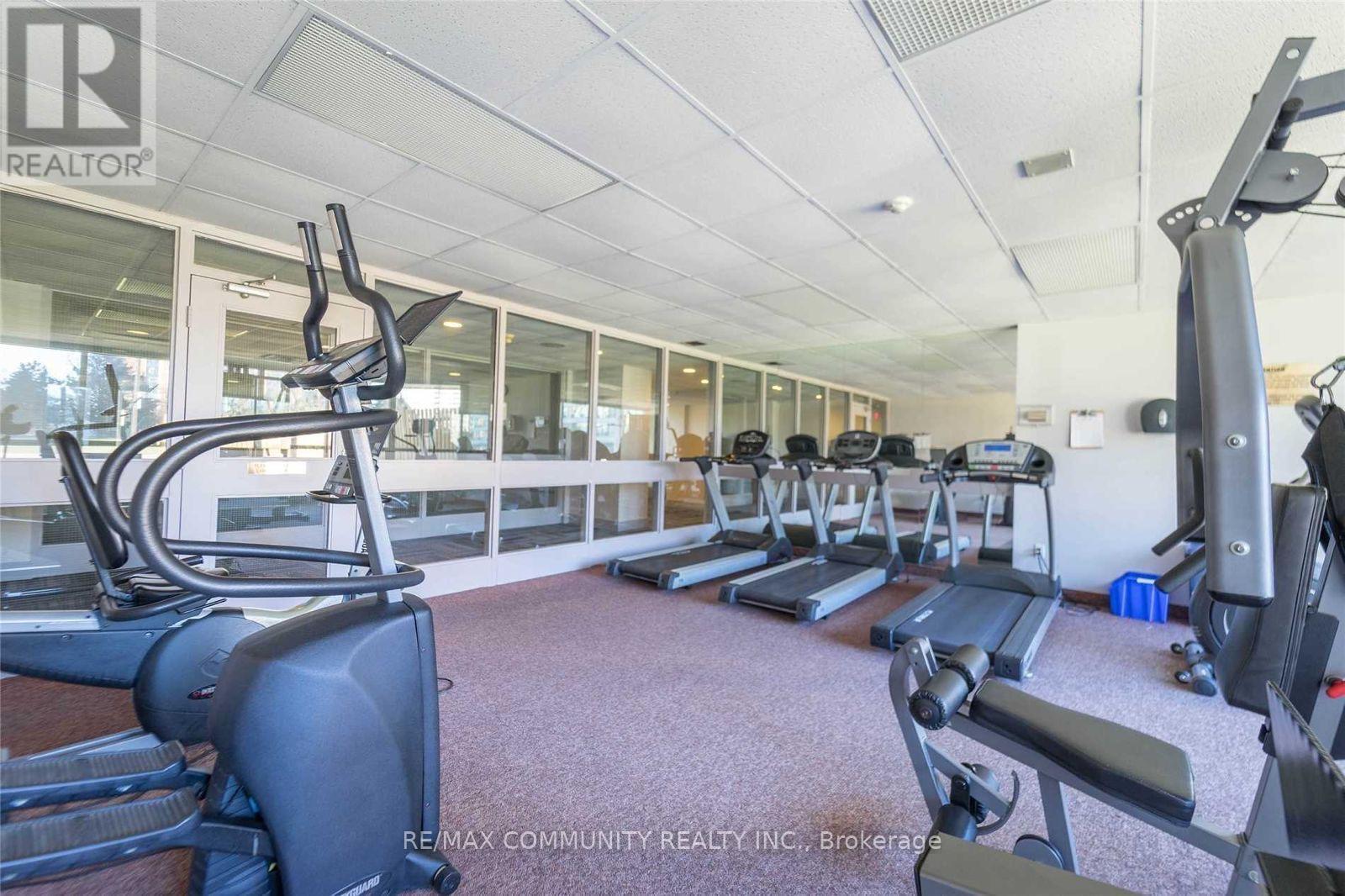 913 - 300 Alton Towers Circle, Toronto, Ontario  M1V 4X9 - Photo 15 - E12227236