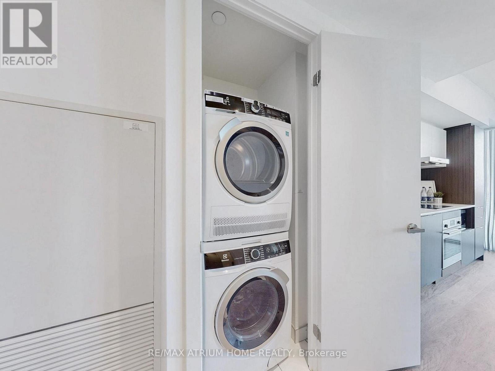 4605 - 55 Cooper Street, Toronto (Waterfront Communities), Ontario  M5E 0G1 - Photo 24 - C12231025