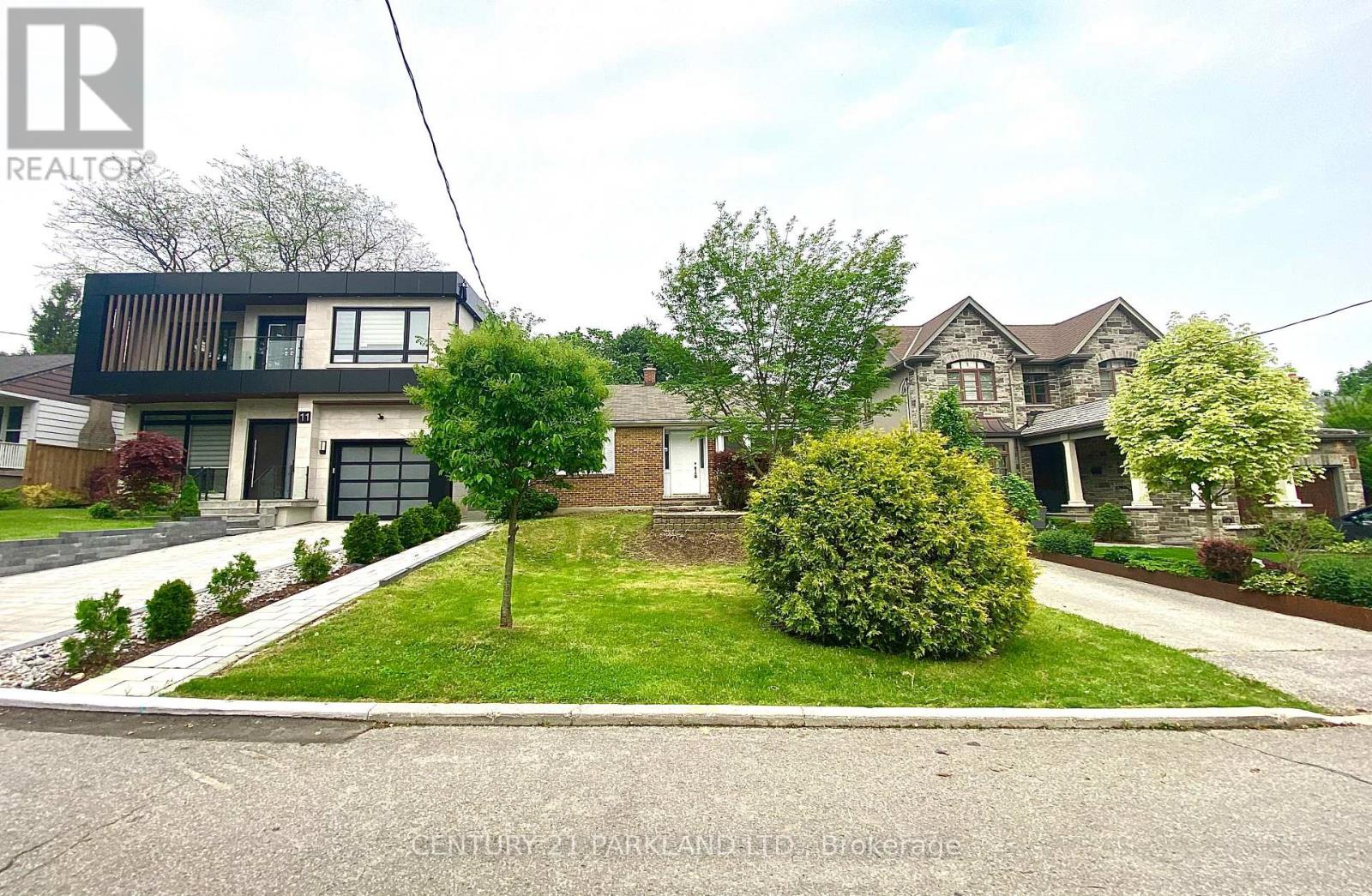 Property at 9 BROOKLAWN AVENUE image 1