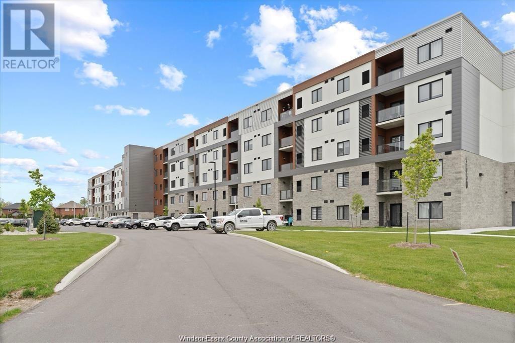 Property at 2550 SANDWICH WEST PARKWAY Unit# 508 image 5