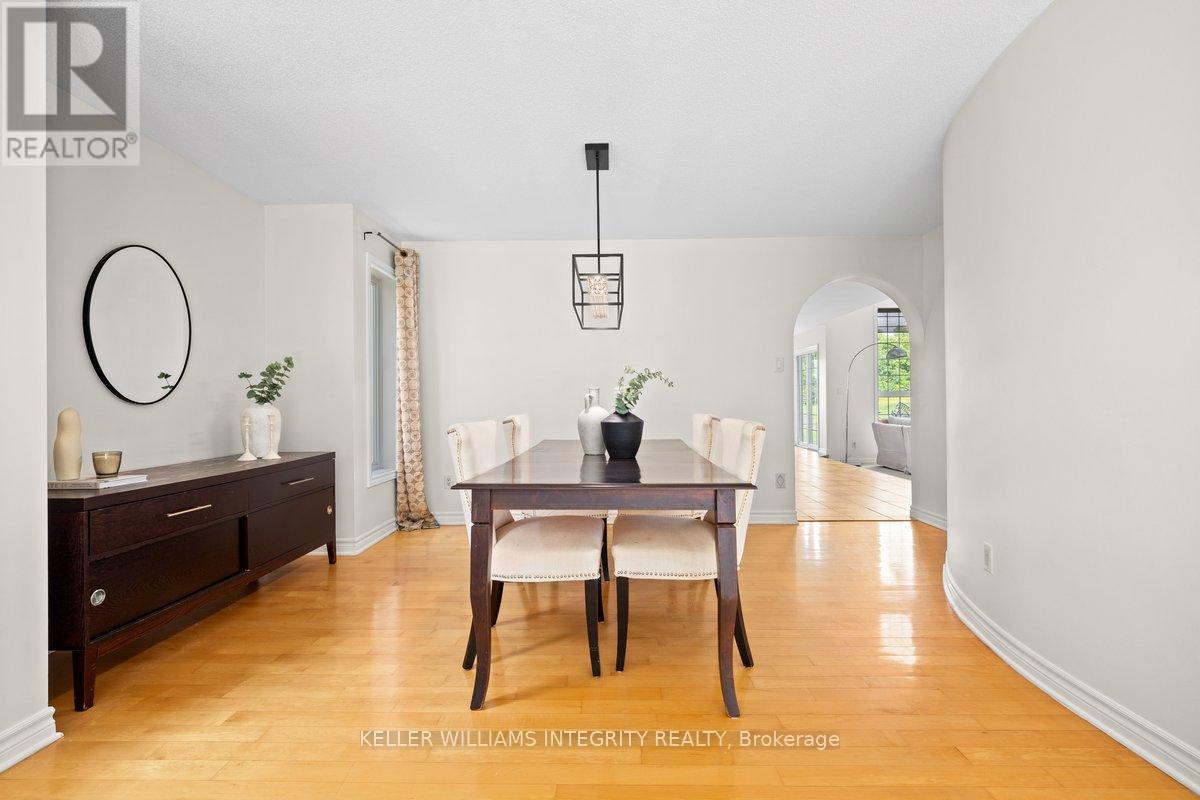 16 Blackshire Circle, Ottawa, Ontario  K2J 5L8 - Photo 15 - X12231011