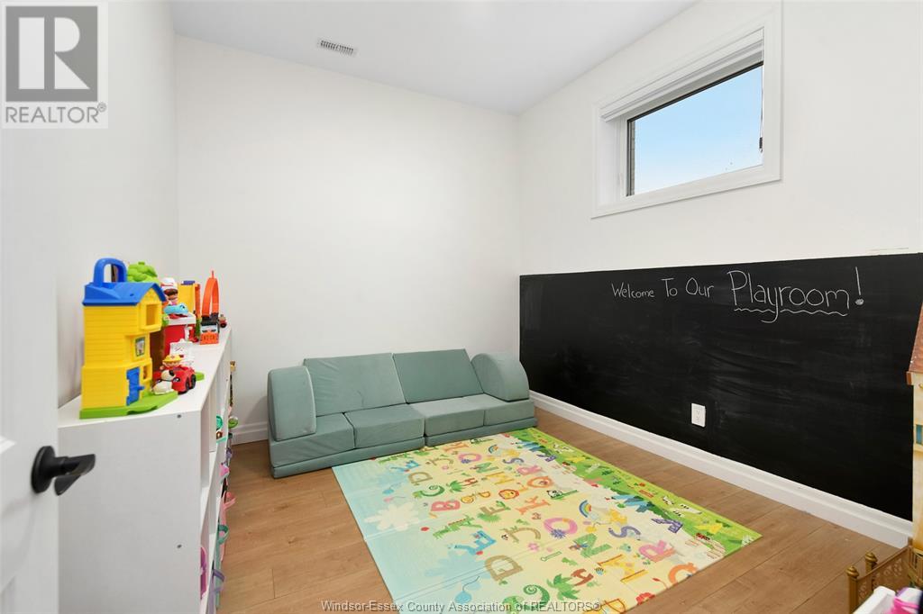 43 Bloomington, Chatham, Ontario  N7L 0H3 - Photo 35 - 25015525