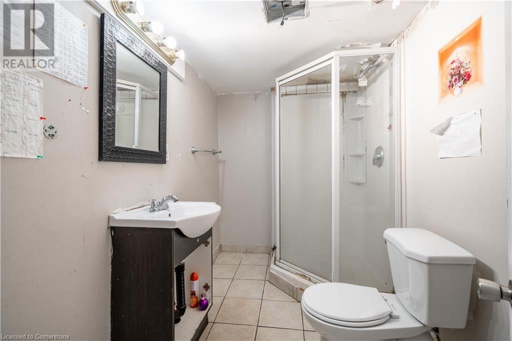 241 West 5th Street, Hamilton, Ontario  L9C 3N8 - Photo 10 - 40742659