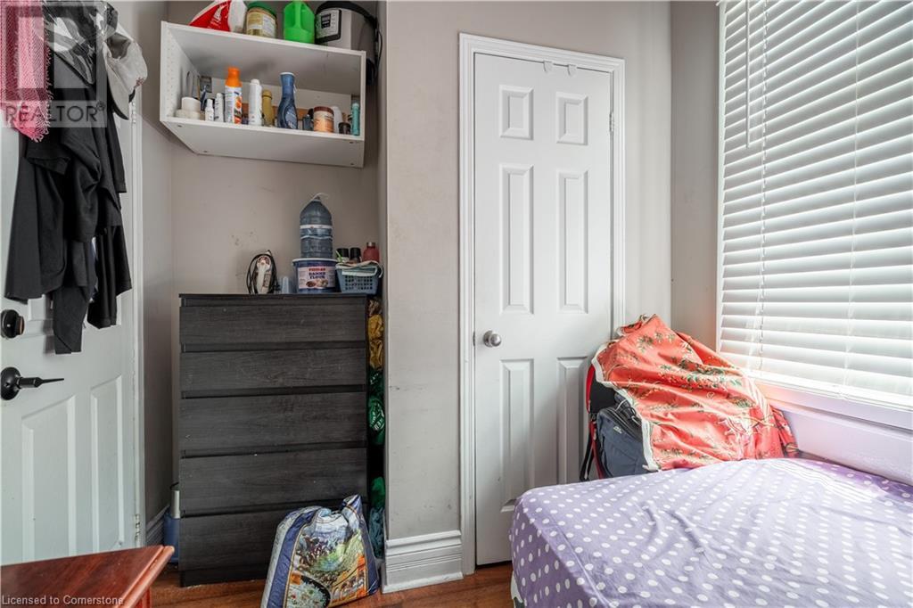 241 West 5th Street, Hamilton, Ontario  L9C 3N8 - Photo 12 - 40742659