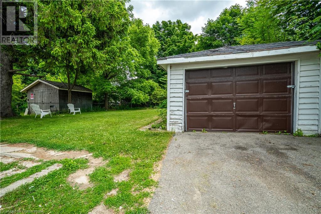 241 West 5th Street, Hamilton, Ontario  L9C 3N8 - Photo 19 - 40742659