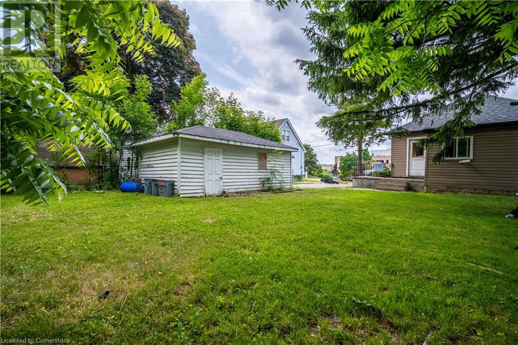 241 West 5th Street, Hamilton, Ontario  L9C 3N8 - Photo 17 - 40742659