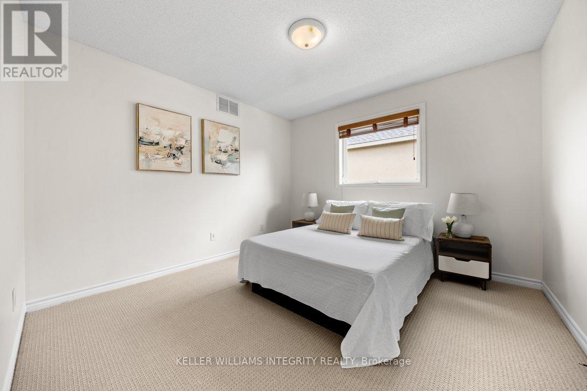 16 Blackshire Circle, Ottawa, Ontario  K2J 5L8 - Photo 37 - X12231011