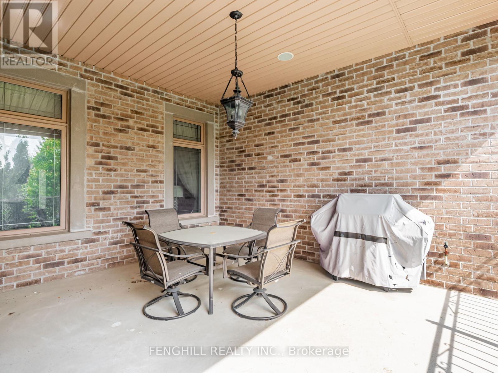 11 Macleod Estate Court, Richmond Hill, Ontario  L4E 0B1 - Photo 39 - N12230952