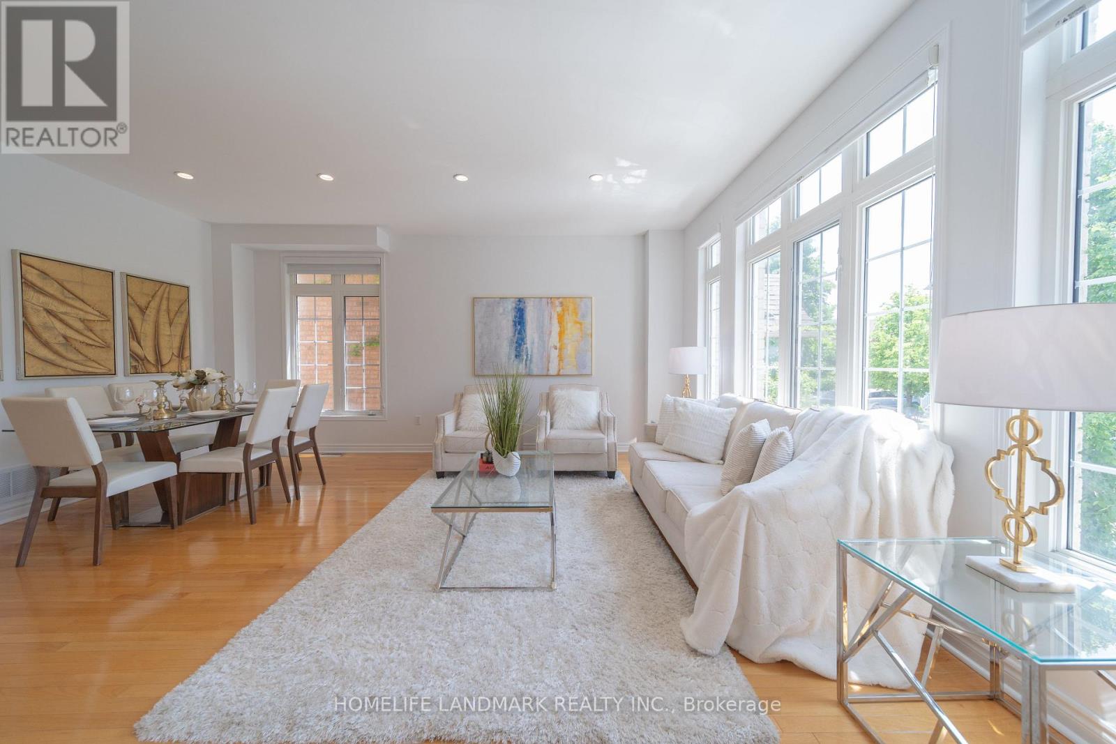 Property at 71 ORCHARD HILL BOULEVARD image 4