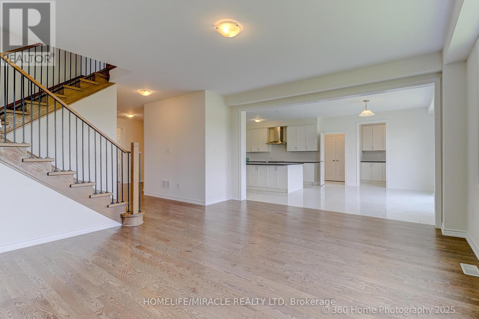 188 Rea Drive, Centre Wellington, Ontario  N1M 0K2 - Photo 11 - X12230991