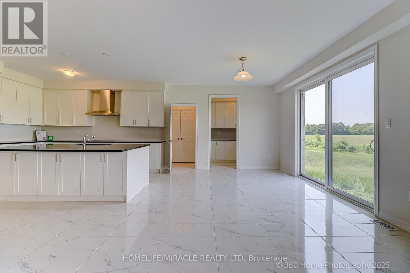 188 Rea Drive, Centre Wellington, Ontario  N1M 0K2 - Photo 12 - X12230991