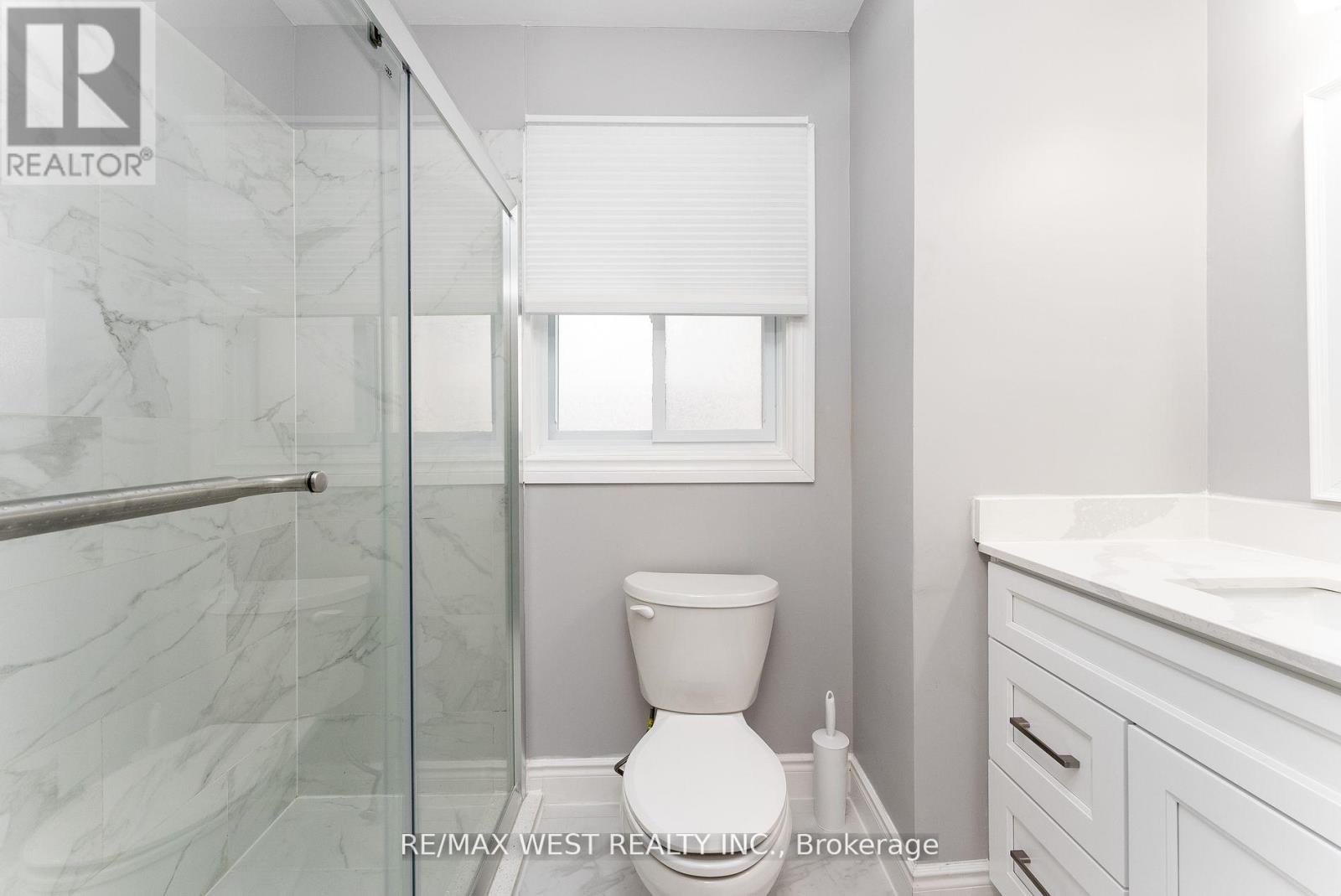 Upper - 368 Fountain Street, Cambridge, Ontario  N3H 1J3 - Photo 19 - X12231063