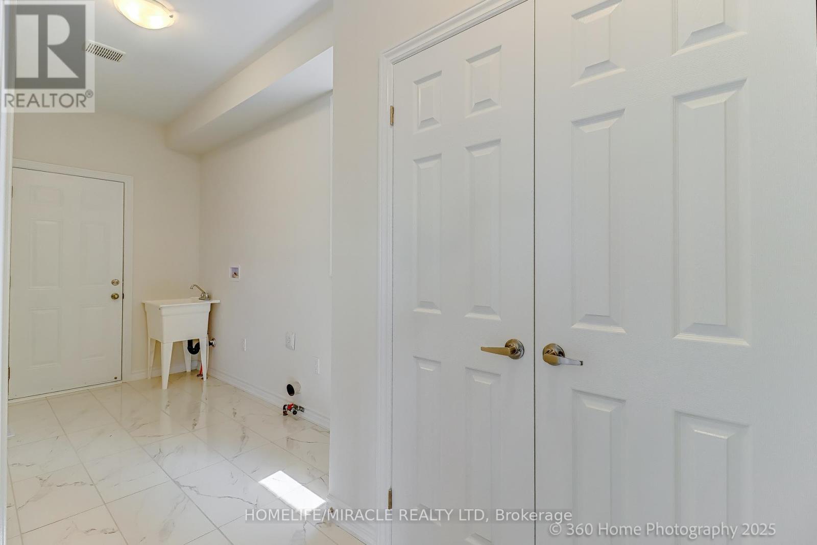 188 Rea Drive, Centre Wellington, Ontario  N1M 0K2 - Photo 14 - X12230991