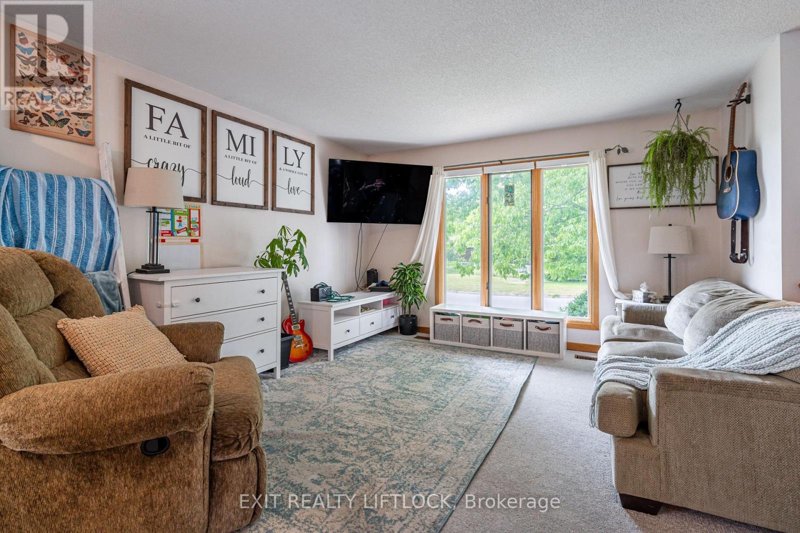 Property at 2519 FOXMEADOW ROAD image 4