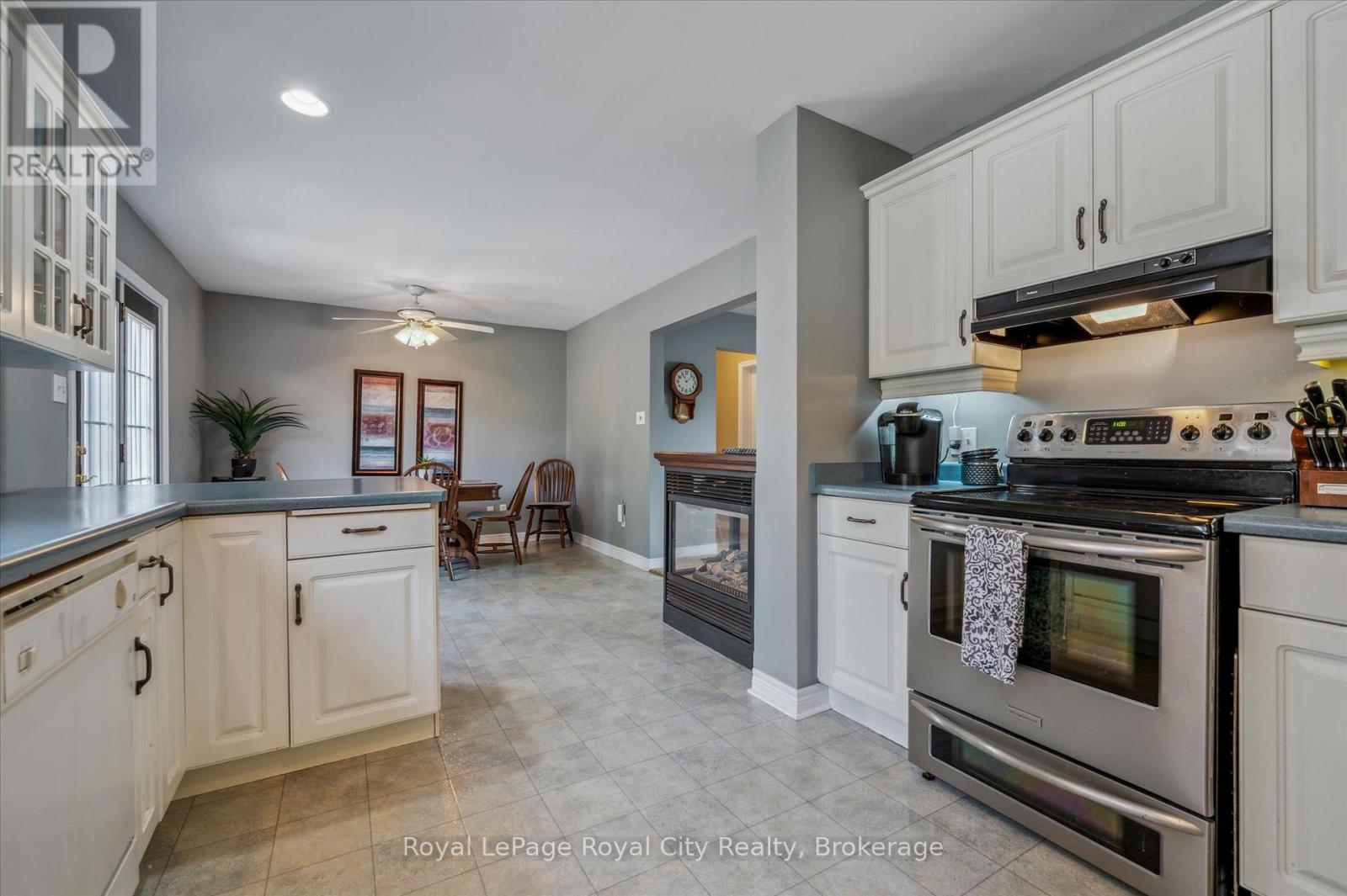 935 St. David Street N, Centre Wellington, Ontario  N1M 2W3 - Photo 28 - X12218775