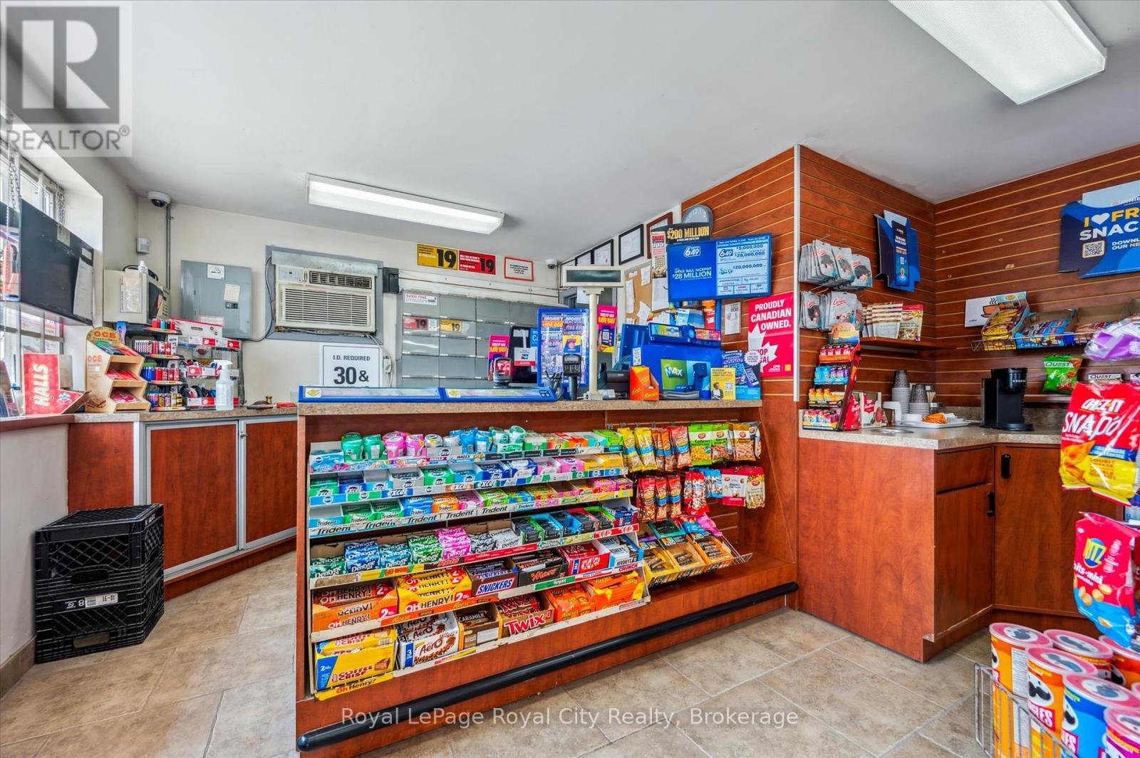 935 St. David Street N, Centre Wellington, Ontario  N1M 2W3 - Photo 7 - X12218775