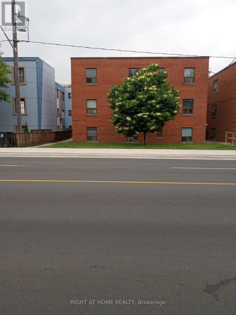 1020 O'connor Drive, Toronto (O'connor-Parkview), Ontario  M4B 2T3 - Photo 2 - E12231494