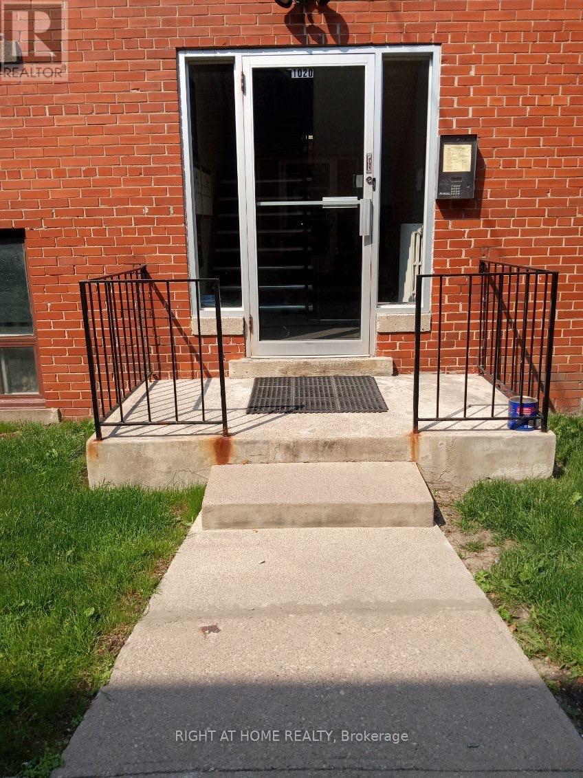 1020 O'connor Drive, Toronto (O'connor-Parkview), Ontario  M4B 2T3 - Photo 20 - E12231494