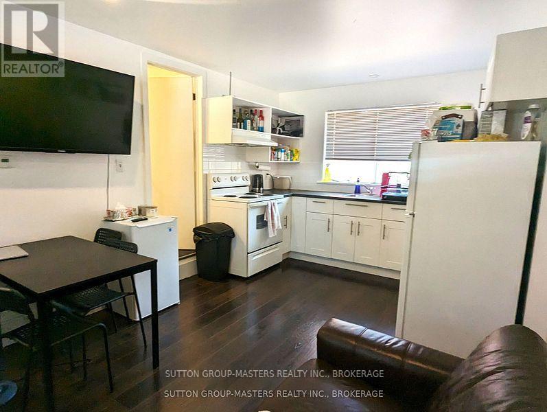 279 Frontenac Street, Kingston, Ontario  K7L 3S9 - Photo 3 - X12231605