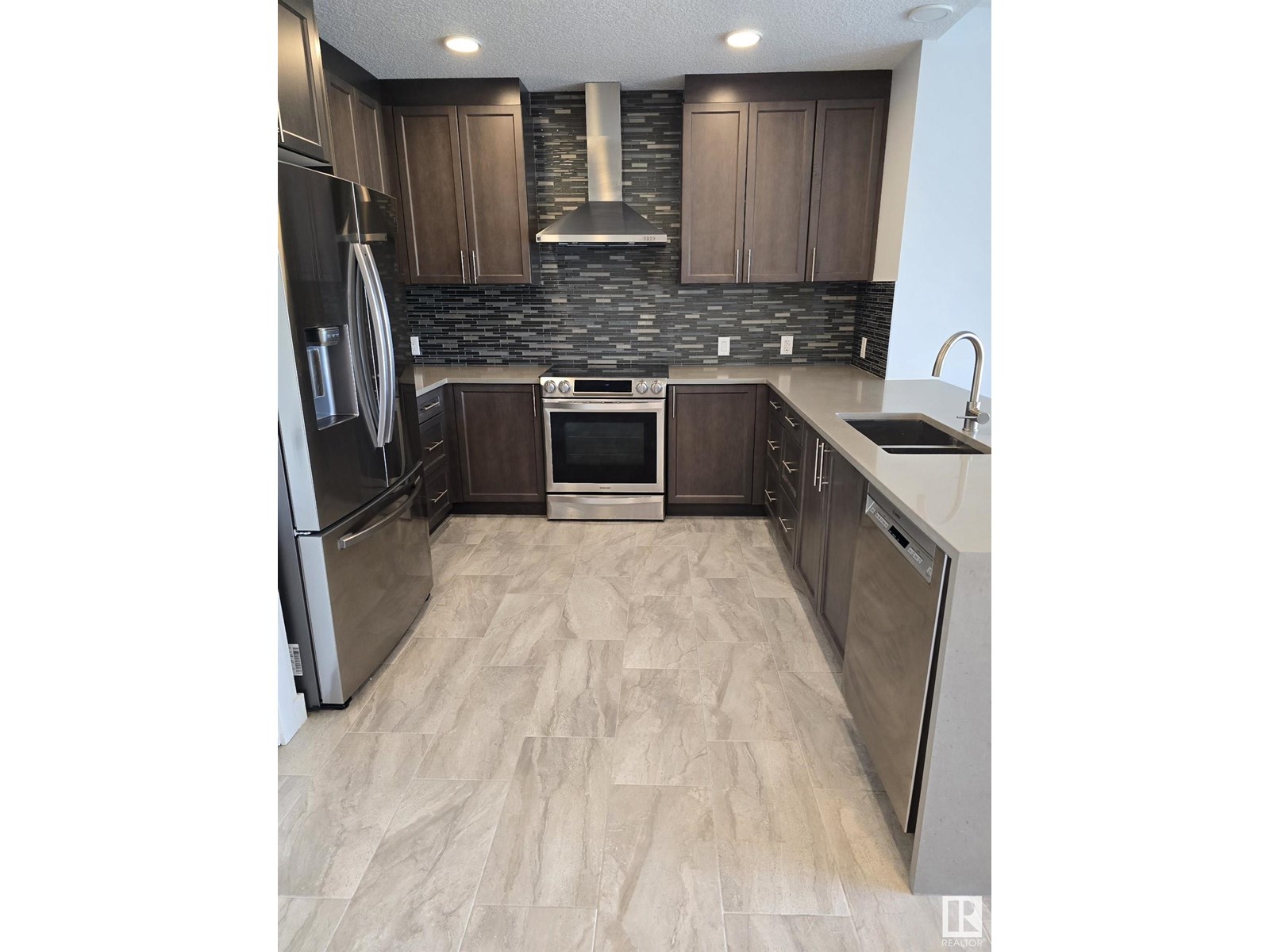 Property at #206 1316 Windermere WY SW image 3