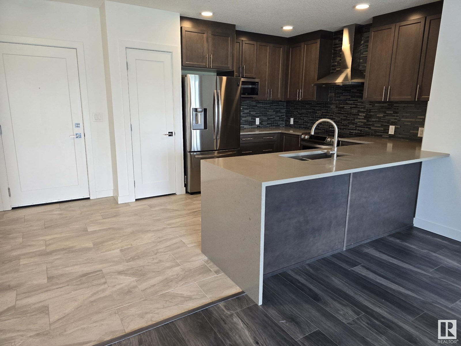 Property at #206 1316 Windermere WY SW image 5