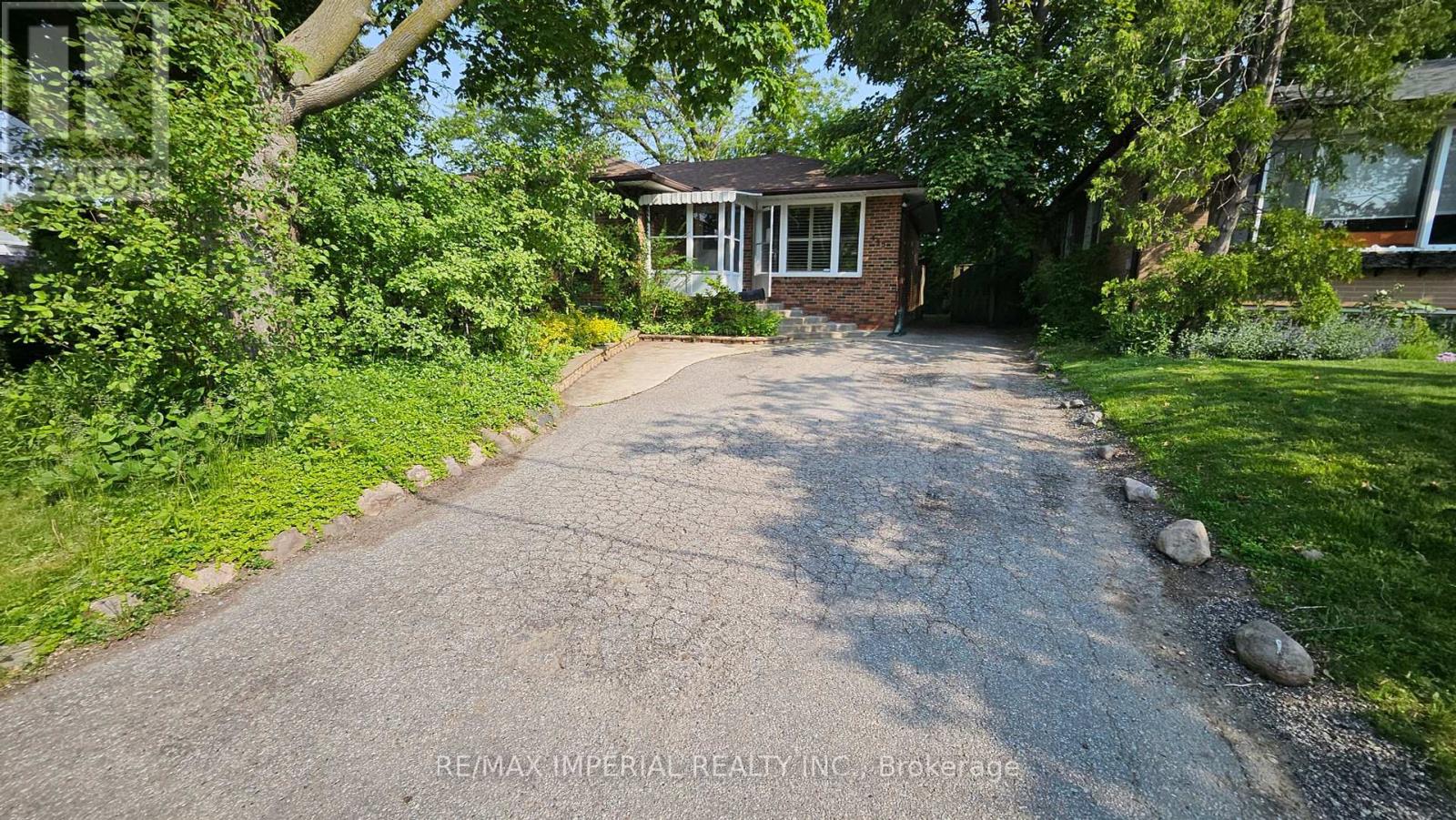Property at 445 PALISER CRESCENT N image 1