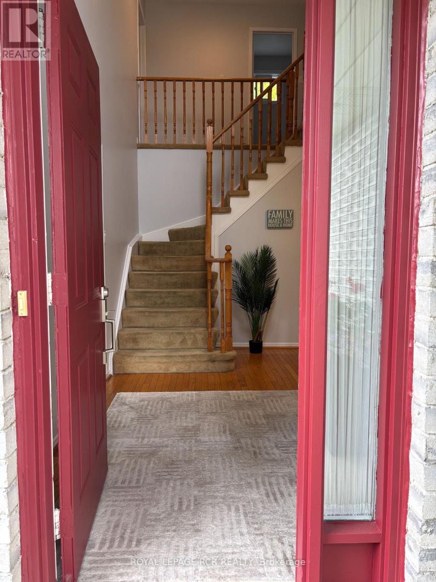 Property at 14 FORRESTWOOD CRESCENT image 5