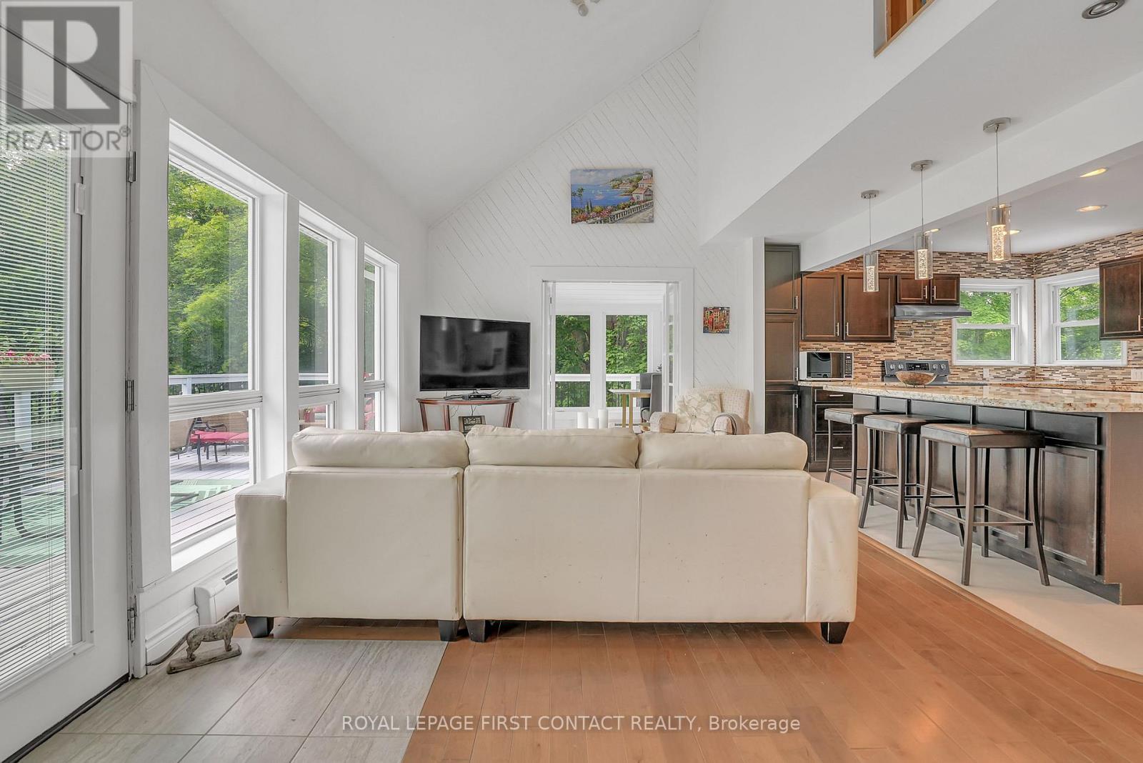 6029 Line 6 N, Oro-Medonte, Ontario  L0K 2A0 - Photo 11 - S12231482