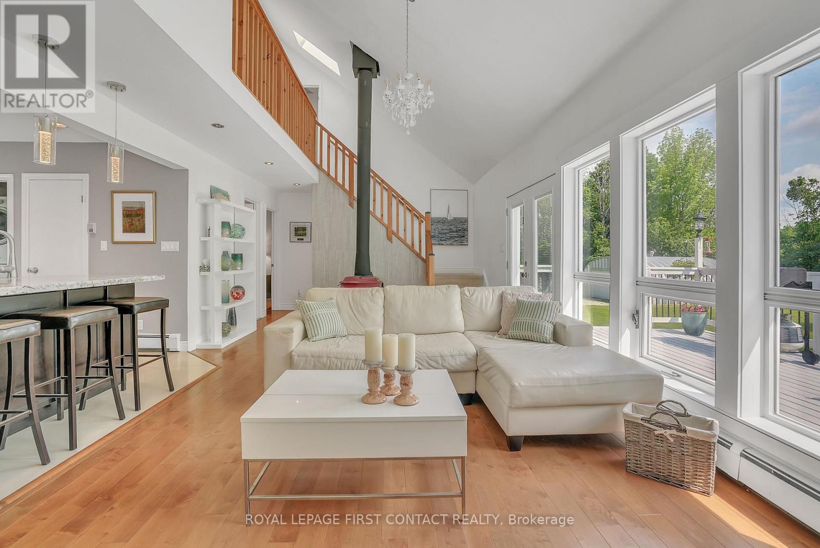 6029 Line 6 N, Oro-Medonte, Ontario  L0K 2A0 - Photo 6 - S12231482