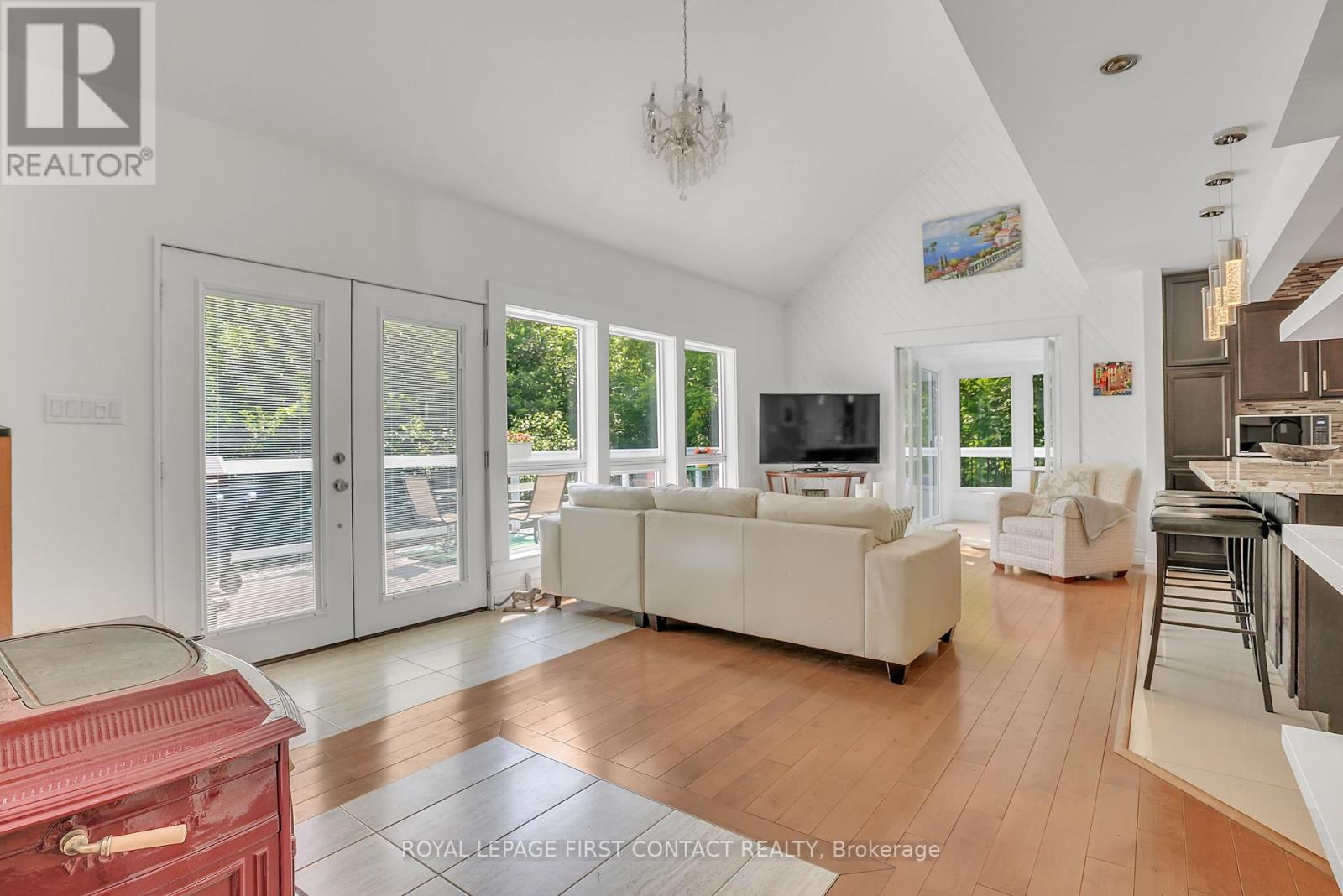 6029 Line 6 N, Oro-Medonte, Ontario  L0K 2A0 - Photo 7 - S12231482