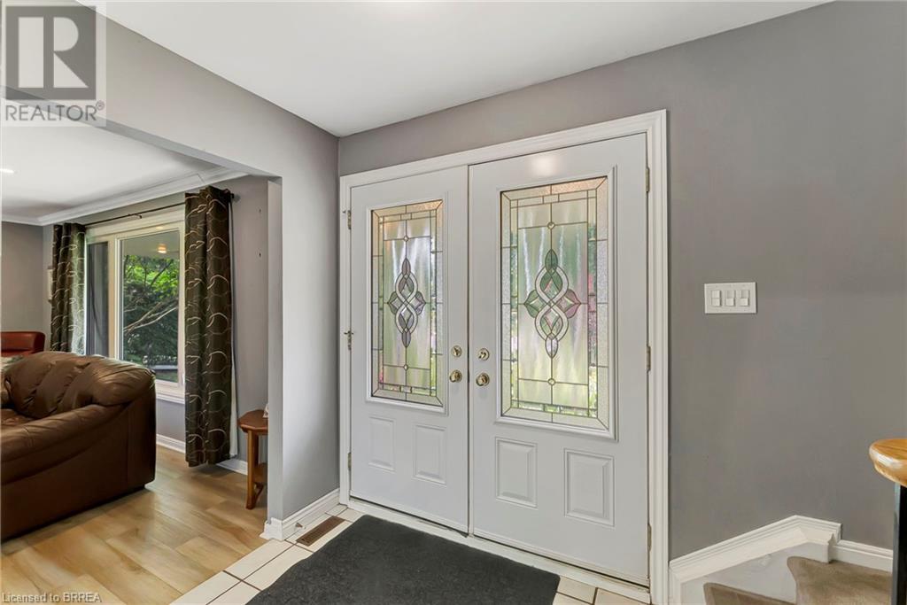 307 Erindale Drive, Burlington, Ontario  L7L 4T3 - Photo 7 - 40742266