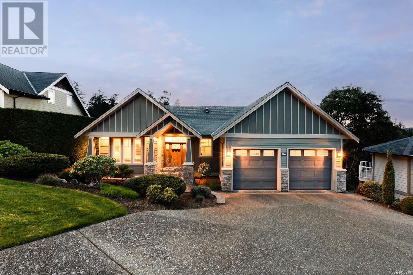 Property at 724 Bossi Pl image 2