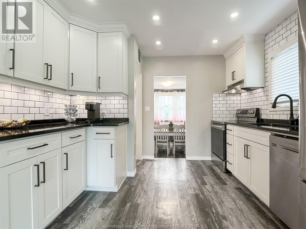 2402 Tourangeau, Windsor, Ontario  N8W 4N7 - Photo 11 - 25015446