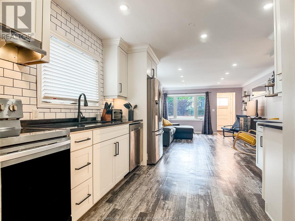 2402 Tourangeau, Windsor, Ontario  N8W 4N7 - Photo 14 - 25015446