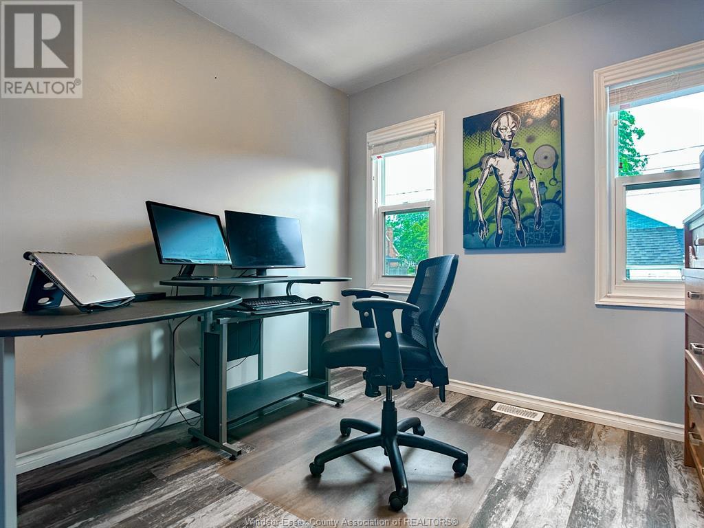 2402 Tourangeau, Windsor, Ontario  N8W 4N7 - Photo 22 - 25015446