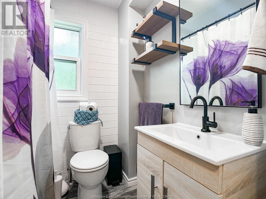 2402 Tourangeau, Windsor, Ontario  N8W 4N7 - Photo 24 - 25015446