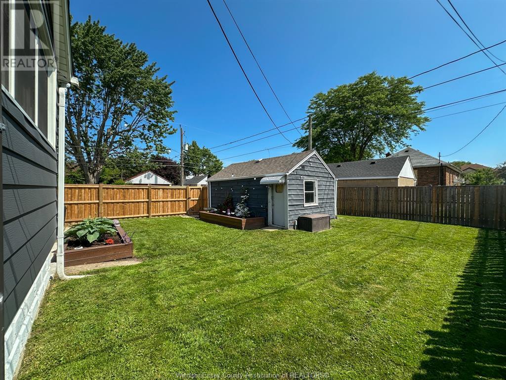 2402 Tourangeau, Windsor, Ontario  N8W 4N7 - Photo 29 - 25015446