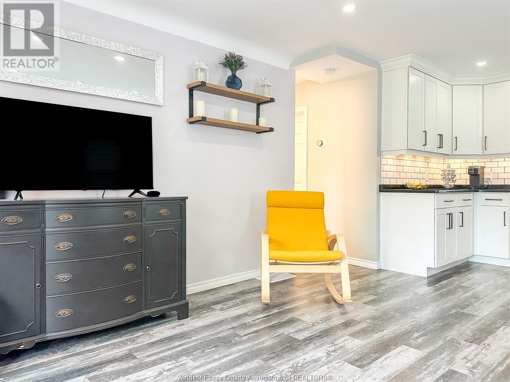2402 Tourangeau, Windsor, Ontario  N8W 4N7 - Photo 6 - 25015446