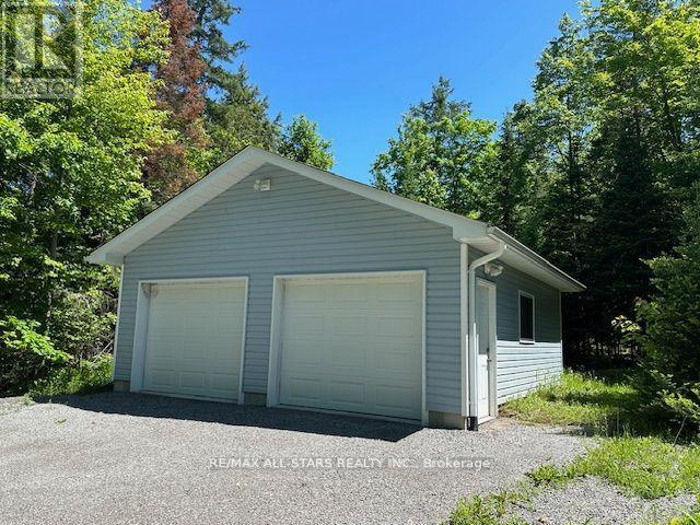 Property at 33 EDWINA DRIVE image 2