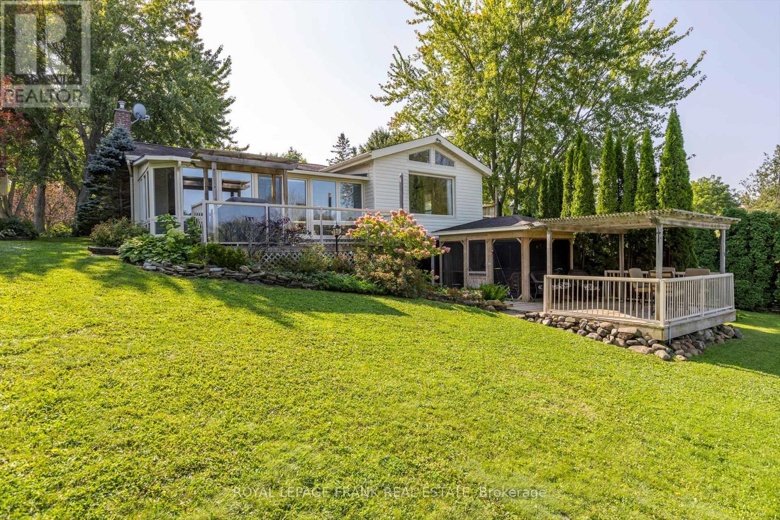 Property at 490 MCCONNELL DRIVE image 3