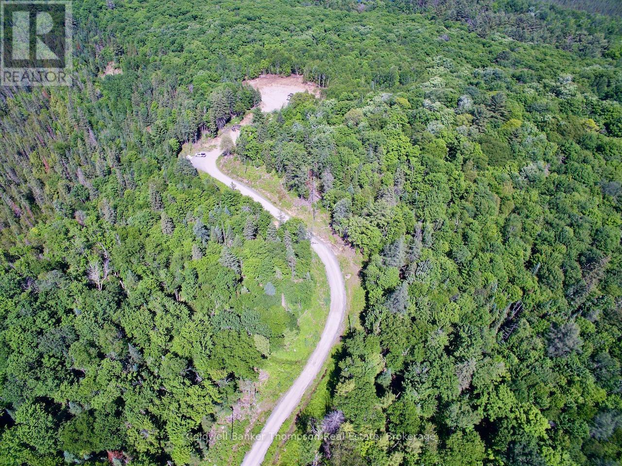5 Foxwood Court, Huntsville, Ontario  P1H 2N5 - Photo 11 - X12231569