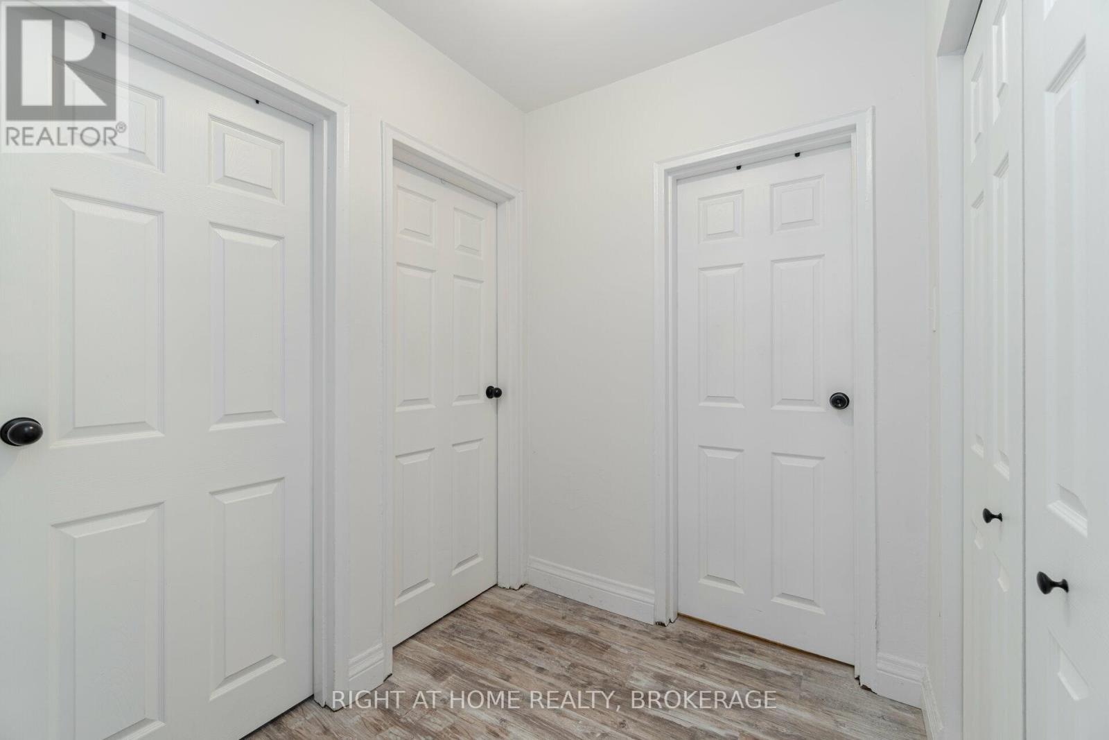 103 - 57 Mericourt Road, Hamilton, Ontario  L8S 2N5 - Photo 8 - X12231481
