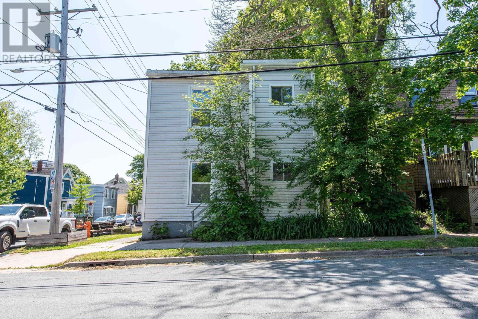 3202 Agricola Street, Halifax, Nova Scotia  B3K 4H1 - Photo 2 - 202515091