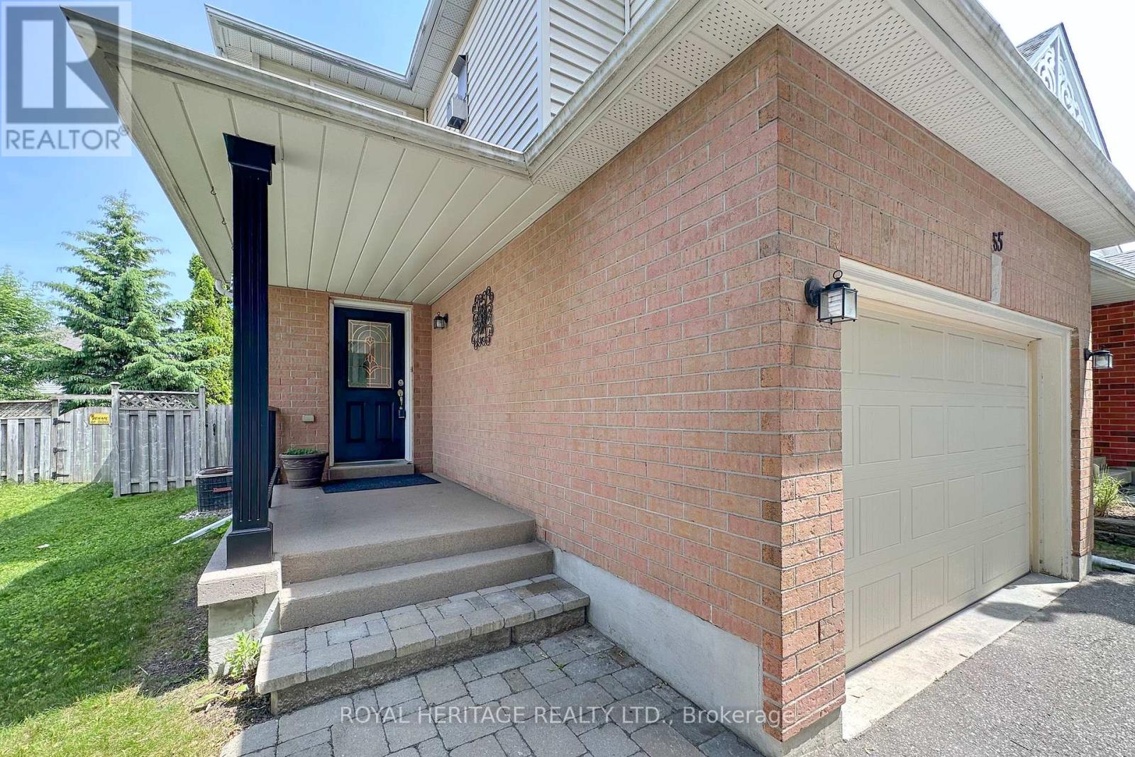 Property at 55 HEARTHSTONE CRESCENT image 3